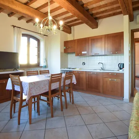 Appartement Geweldig In Met Zwembad Cannara