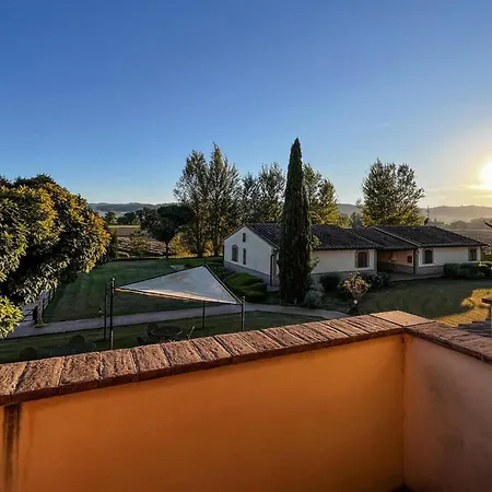 Awesome In With Swimming Pool Apartamento Cannara