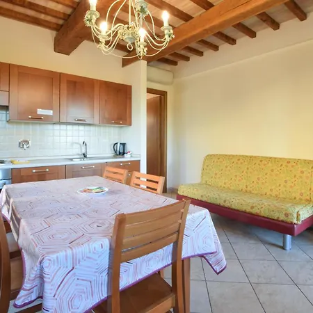 Apartamento Awesome In With Swimming Pool