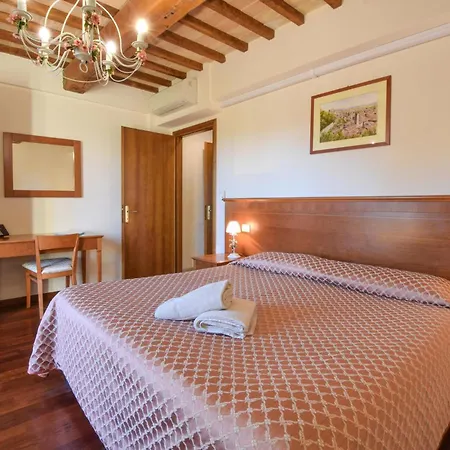 Awesome In With Swimming Pool Apartamento