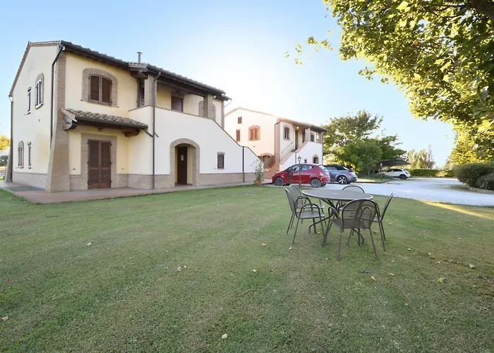 Awesome In With Swimming Pool *