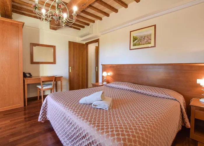 Awesome In With Swimming Pool Apartmán