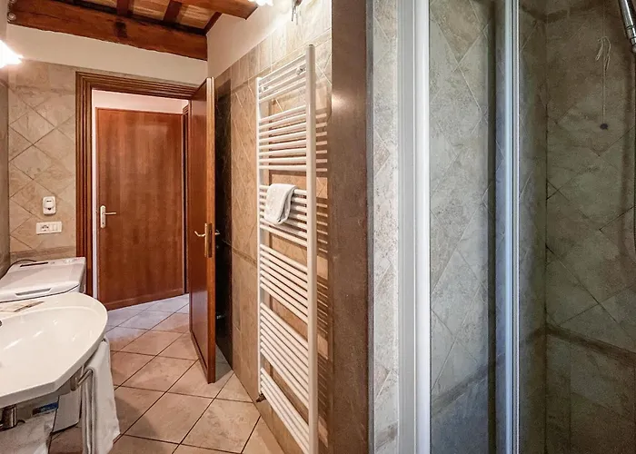 Awesome In With Swimming Pool Appartamento Cannara